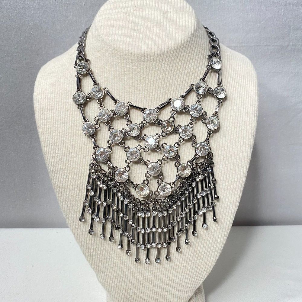 💎Gunmetal Tone Open Work Clear Rhinestone Netting Fringe Bib Necklace